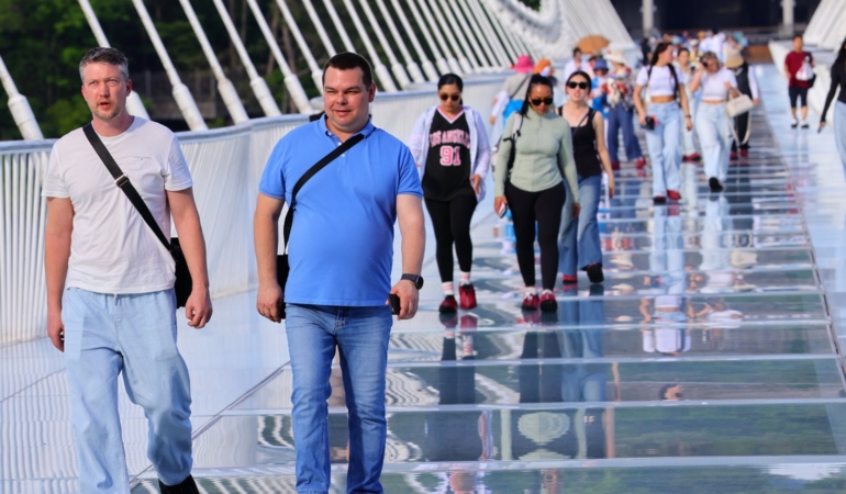 Küresel Enerji Sektöründe Sürdürülebilir Yatırımlar Artış Gösteriyor