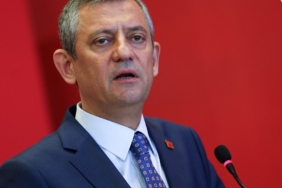 Özgür Özel partisinin milletvekili toplantısında yerel seçim sonuçlarını ve bütçe tercihlerini değerlendirdi