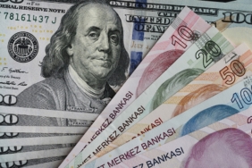 Dolar/TL kuru yeni haftaya yükselişle başlayarak 49,18 seviyesinde rekor tazeledi