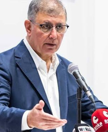Saygı Öztürk Cemil Tugay ile Yaptığı Parti Değişimi Görüşmesini Aktardı