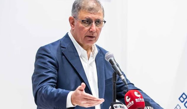 Saygı Öztürk Cemil Tugay ile Yaptığı Parti Değişimi Görüşmesini Aktardı